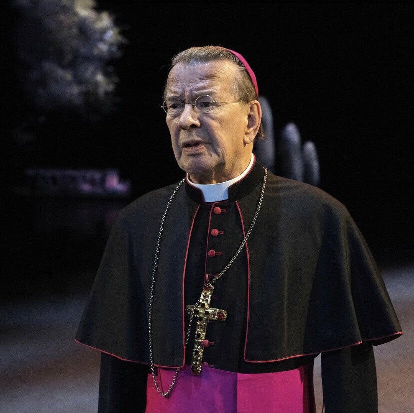 • Daens de musical - Studio 100 •  Manou Kersting als Schmitt , Peter Thyssen als Priester Ponnet , Jelle Cleymans als Jan de Meeter ,  Free Souffriau als Nette Scholliers ,  Peter van de Velde als Adolf Daens , Jan Schepens als Pieter Daens ,   Jo de Mey