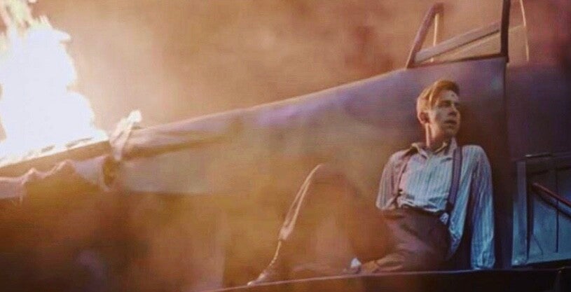 Studio 100 Pop Up theater 40 - 45 JELLE CLEYMANS ALS Staf Segers  DAPHNE WELLENS ALS Sarah Liebman  LINE ELLEGIERS ALS Marie De Bruycker  JONAS VAN GEEL ALS Louis Segers  HERBERT FLACK ALS Leon  PETER VAN DE VELDE ALS Emiel Segers  ANN TUTS ALS Anna JO HE