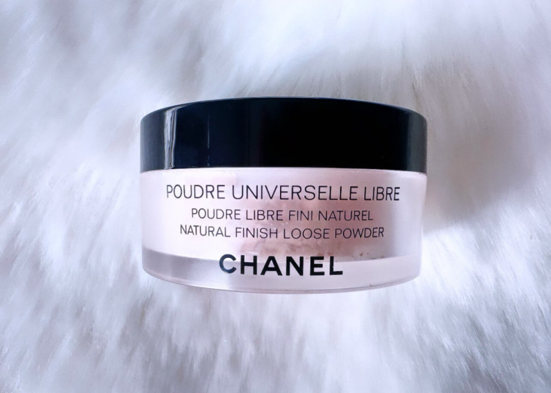 Chanel POUDRE UNIVERSELLE LIBRE Lisa Schekkerman