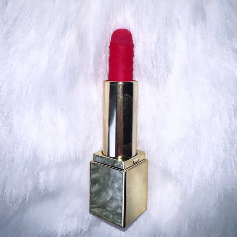 Red Lipstick Estee Lauder Lisa Schekkerman 