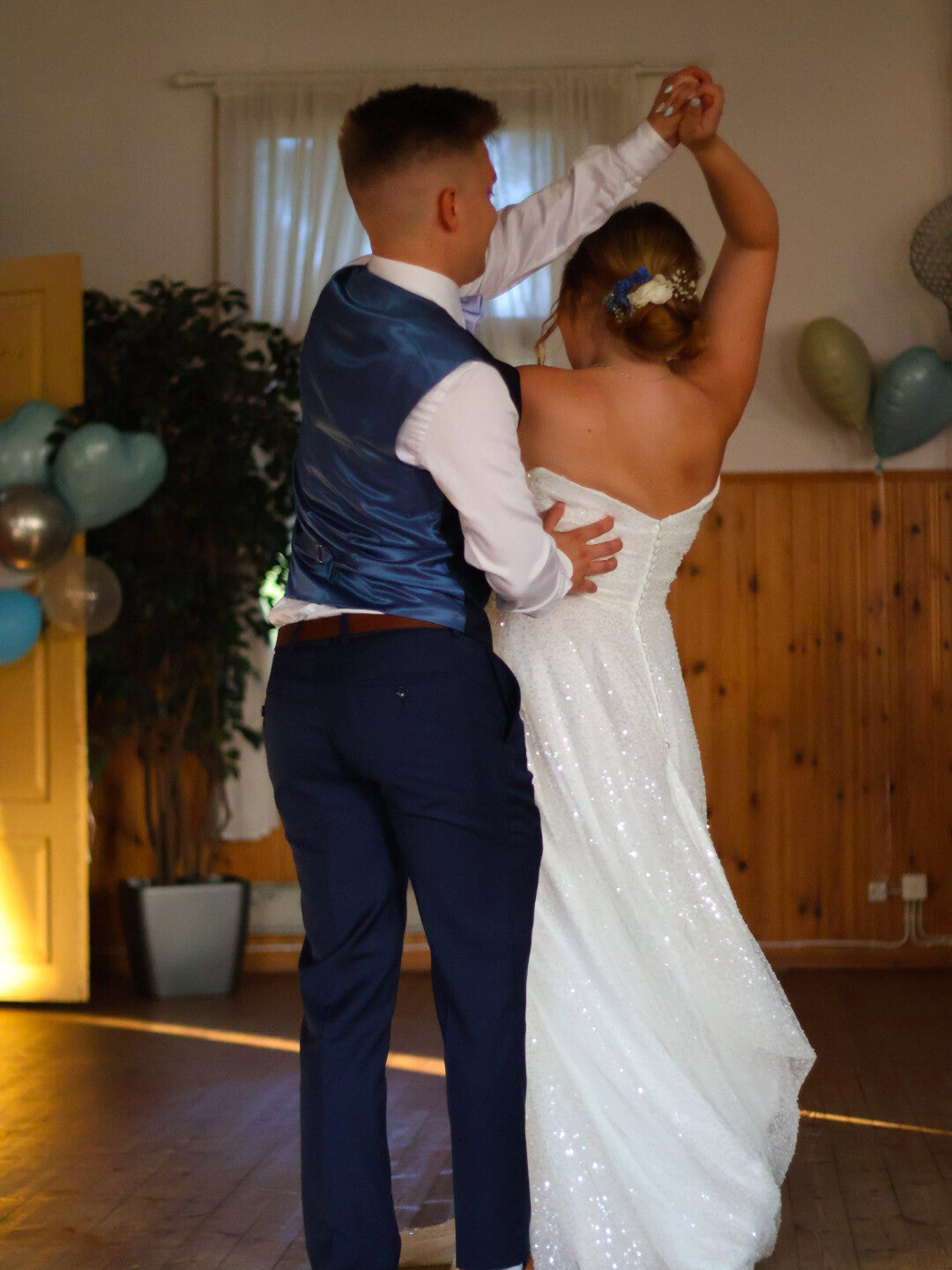 Hääpäivän valmistautumisen tunnelma