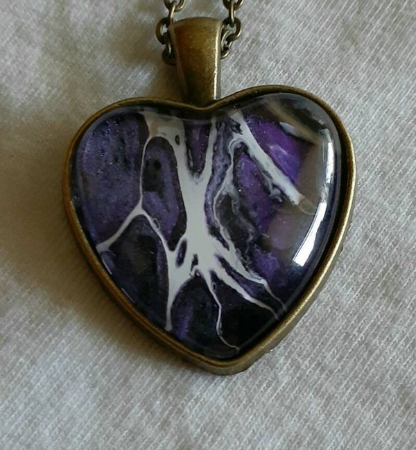 Antique gold heart necklace
