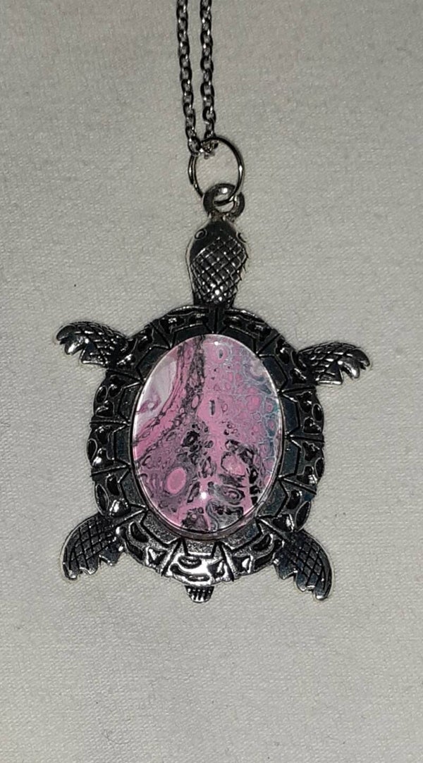 Silver turtle Necklace
