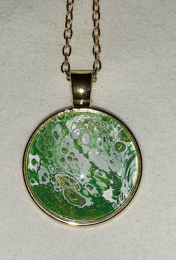 Round Gold Necklace