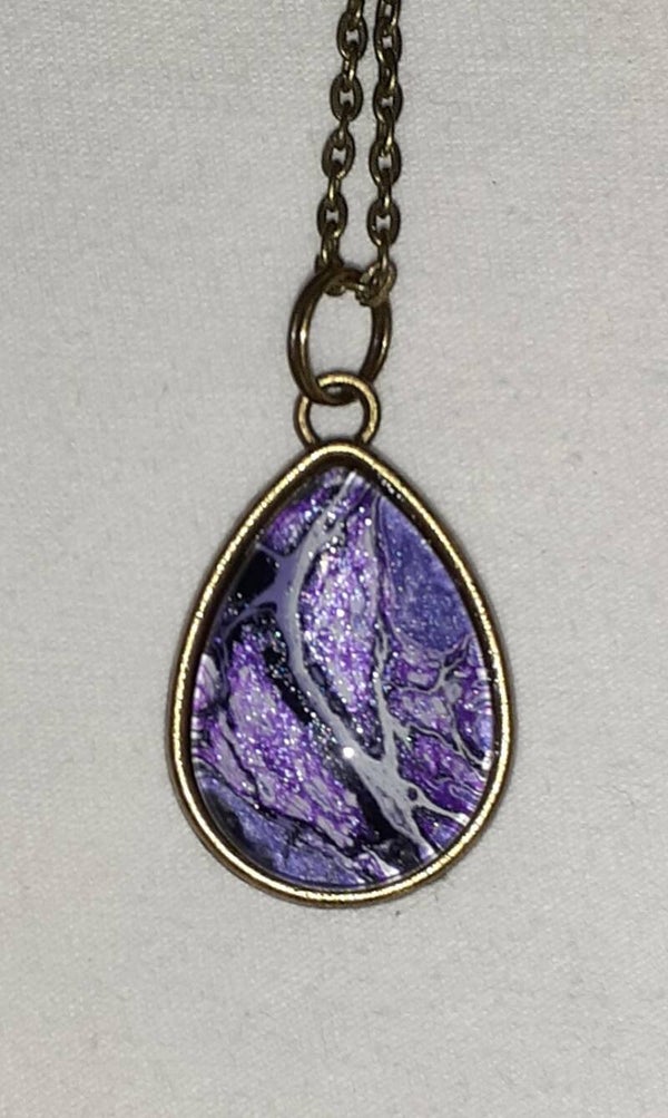 Antique gold teardrop necklace
