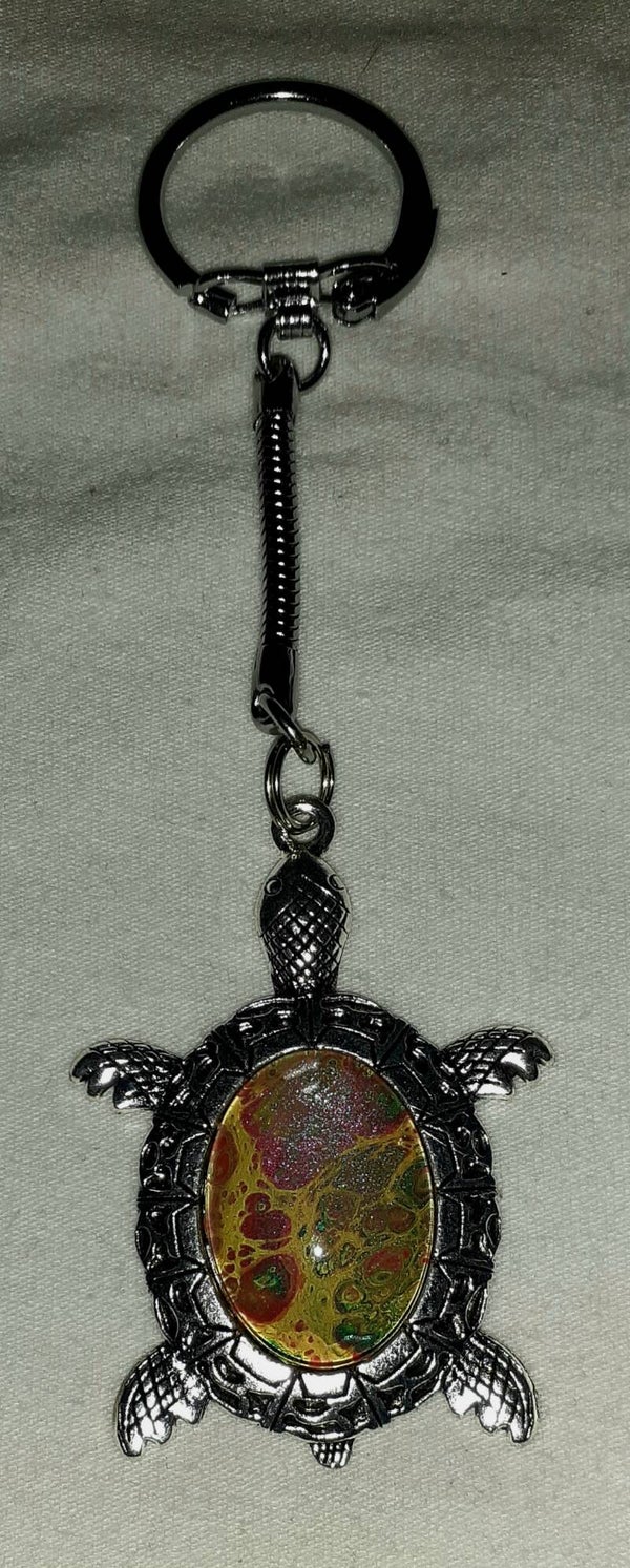 Silver turtle Keychain