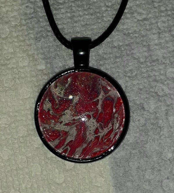 Round Silver necklace