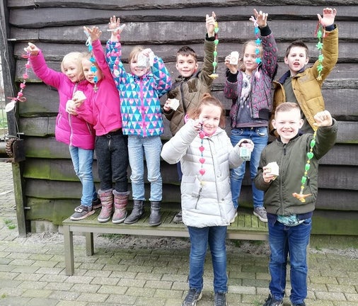 workshops voor kinderen zeepketting