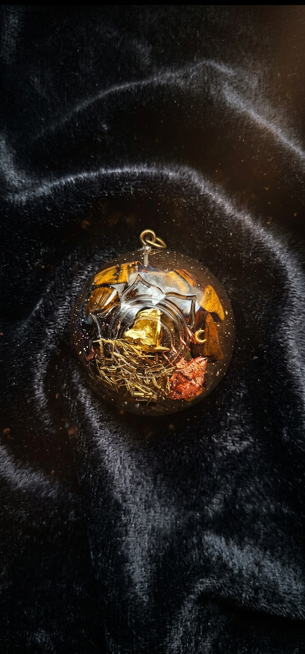 Pendentif en Œil du Tigre