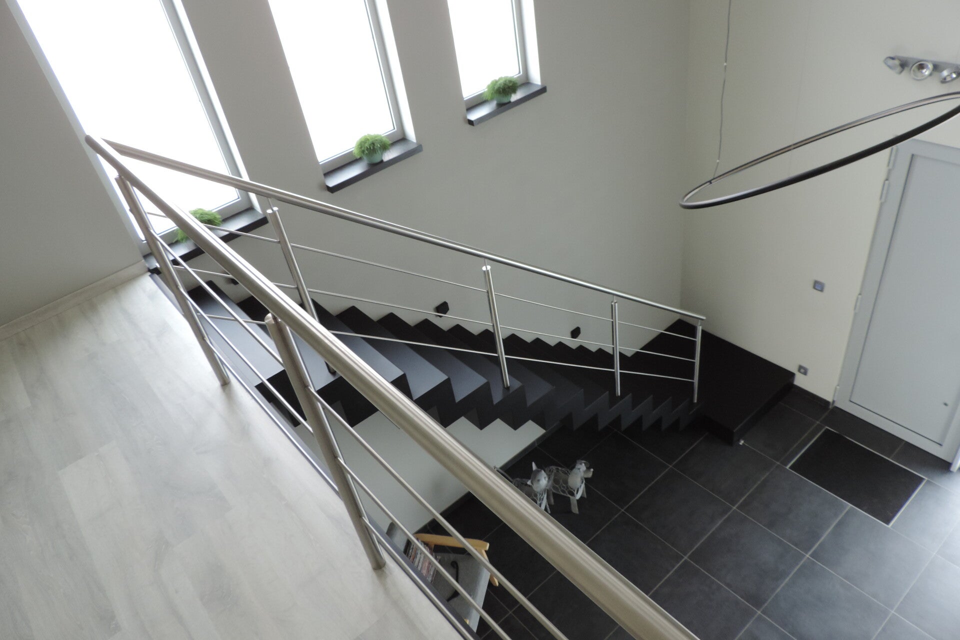 Balustrade in inox met horizontale knieregels