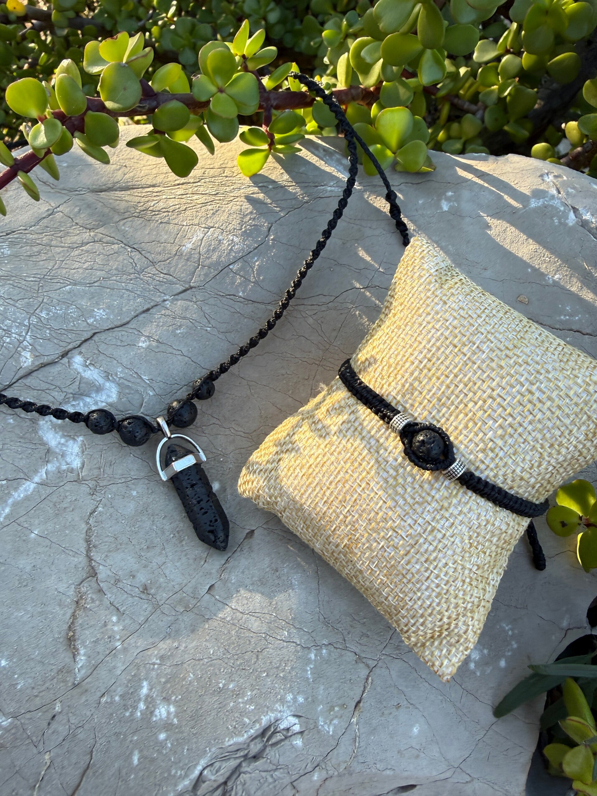 Parure « Force volcanique » - Pierre de lave