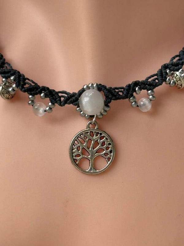 Collier micromacramé « Racines de Lune » - Quartz blanc - Arbre de vie