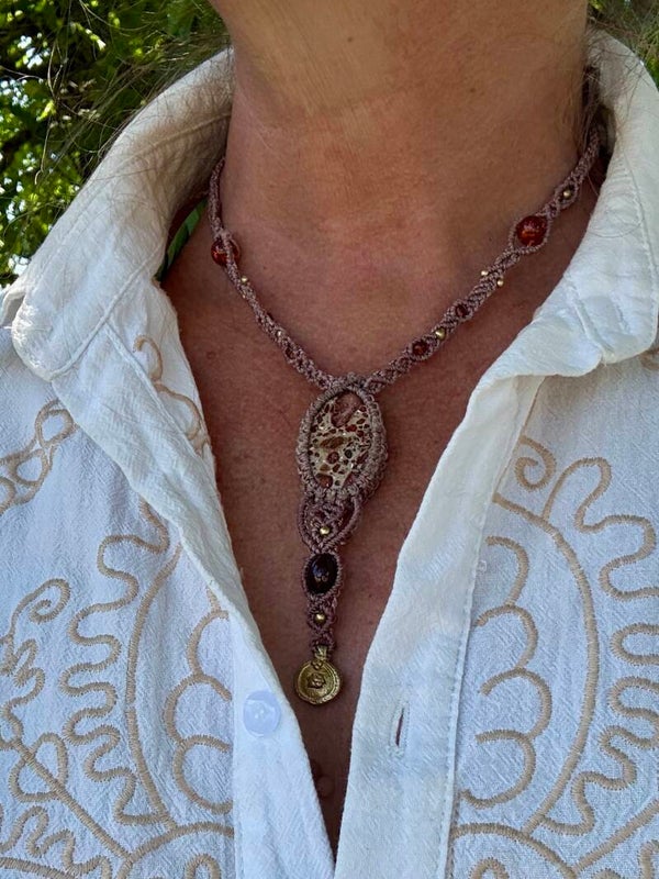 Collier micromacramé « Tierra » pierre naturelle Jaspe