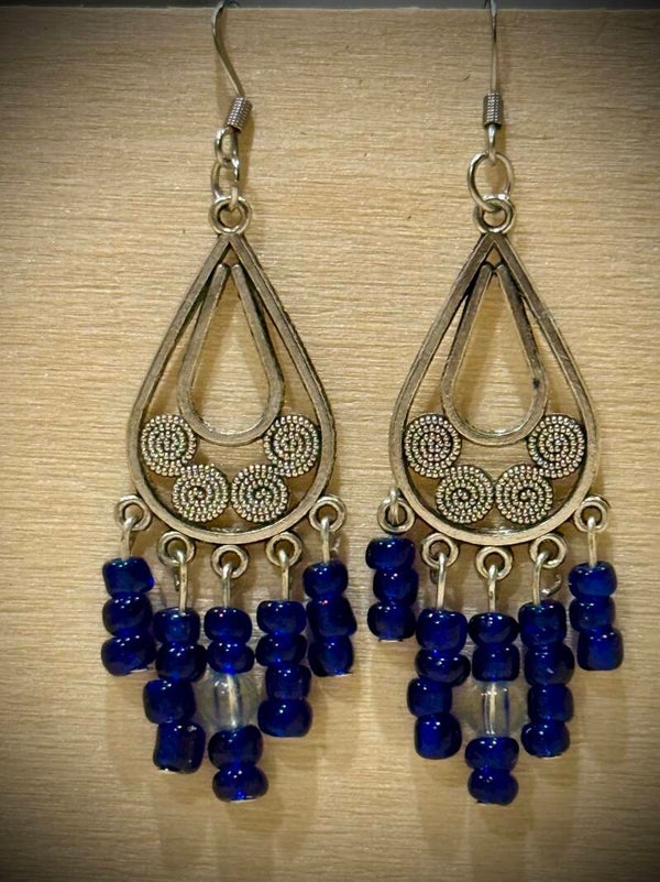 Boucles d’oreilles « Cascade Isis » Bleu cobalt