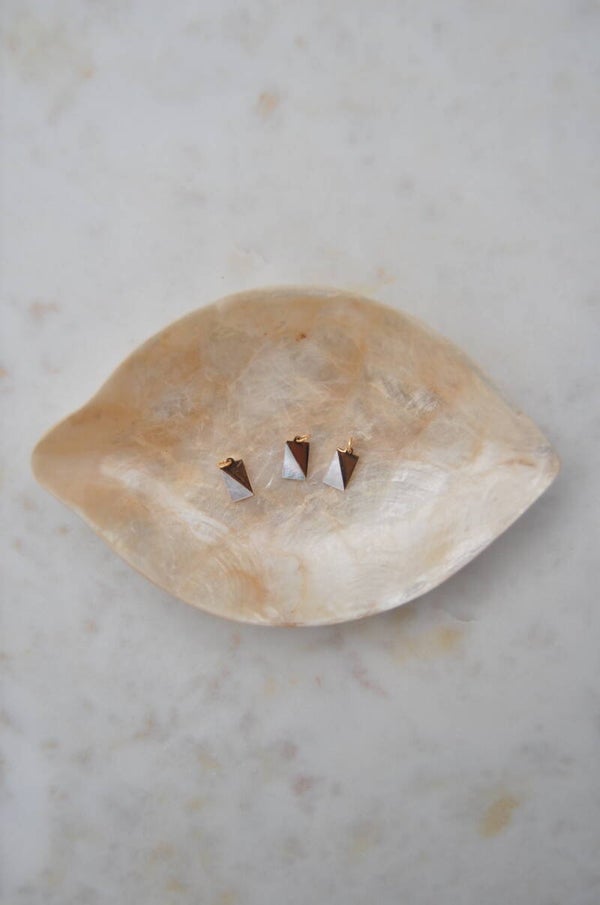Pearl bar