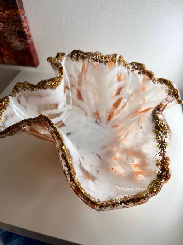'Freeform' Gold/White Resin Bowl