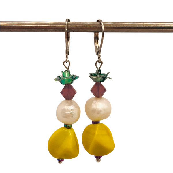 Oorbellen "snuggly pearls"