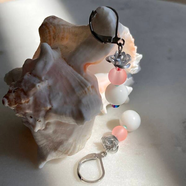 Oorbellen "white blush"