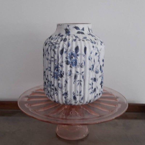 Delftsblauwe vaas met ribbel