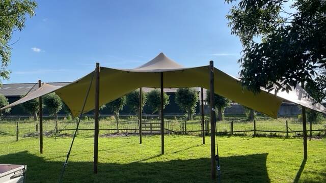 Stretchtent
