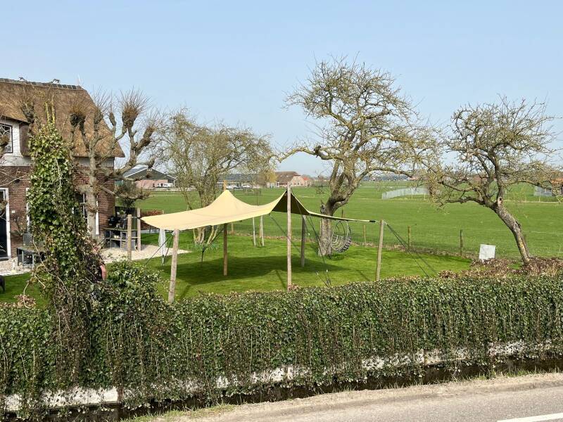 Stijlvolle stretchtent in compacte maat 6x4m