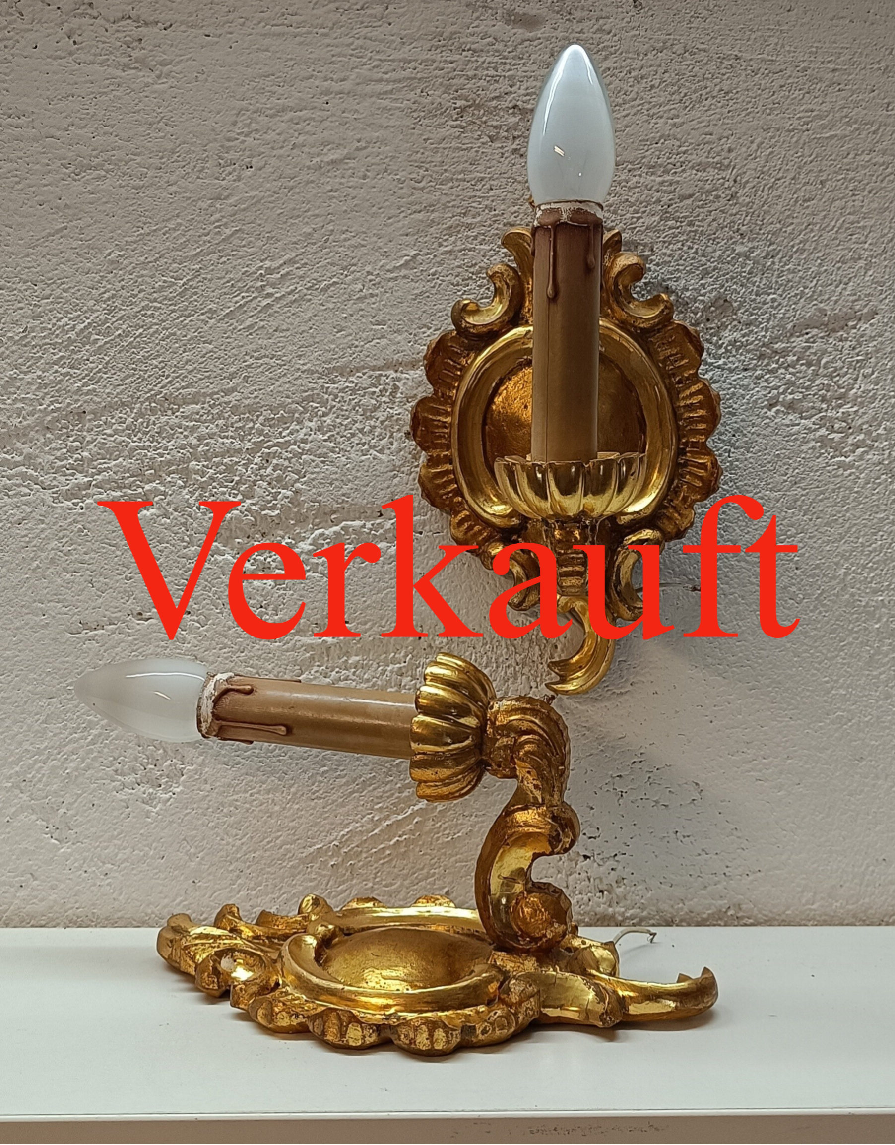 Paar alter Wandleuchter, Lampe aus Holz , vergoldet