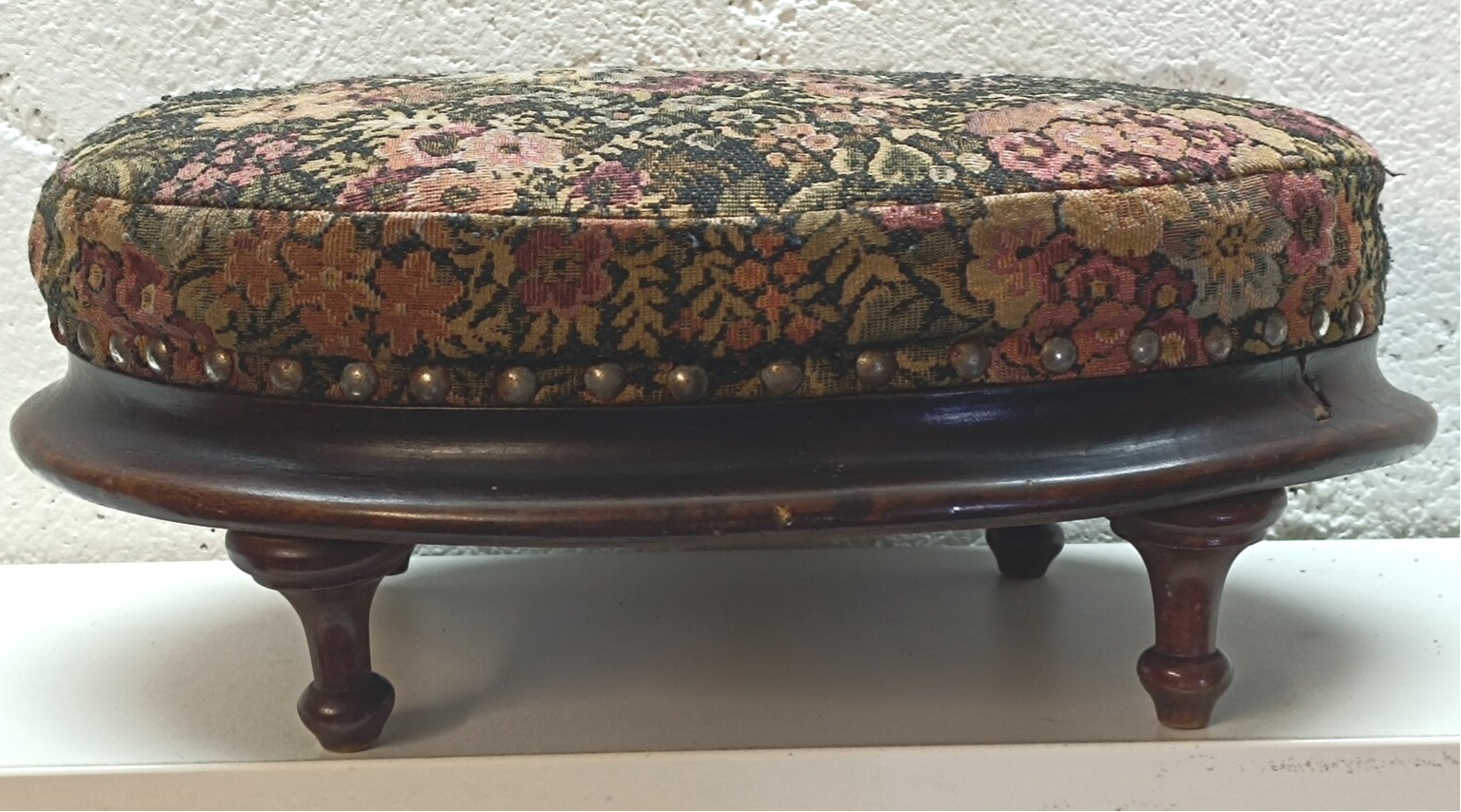 antiker Hocker Schemel Fußbank Massivholz Oval