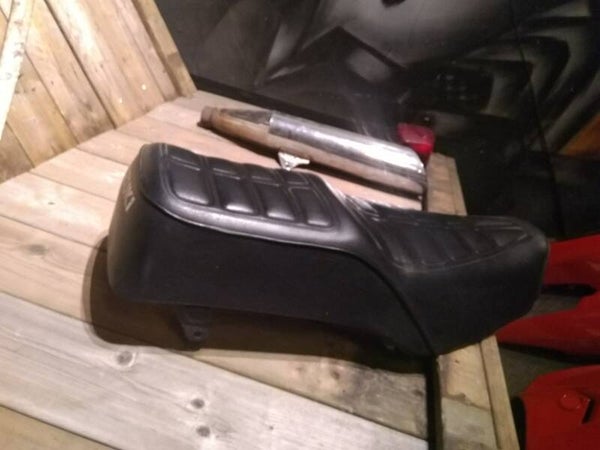 buddyseat suzuki gn 250