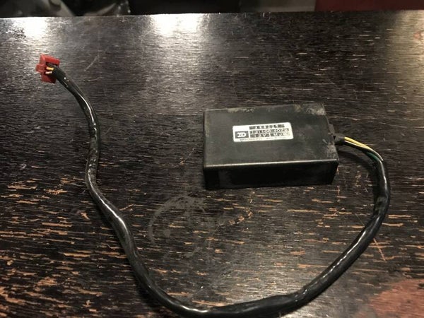 cdi unit honda magna v 30 rode stekker