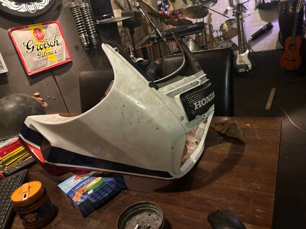 topkuip honda vf 1000f