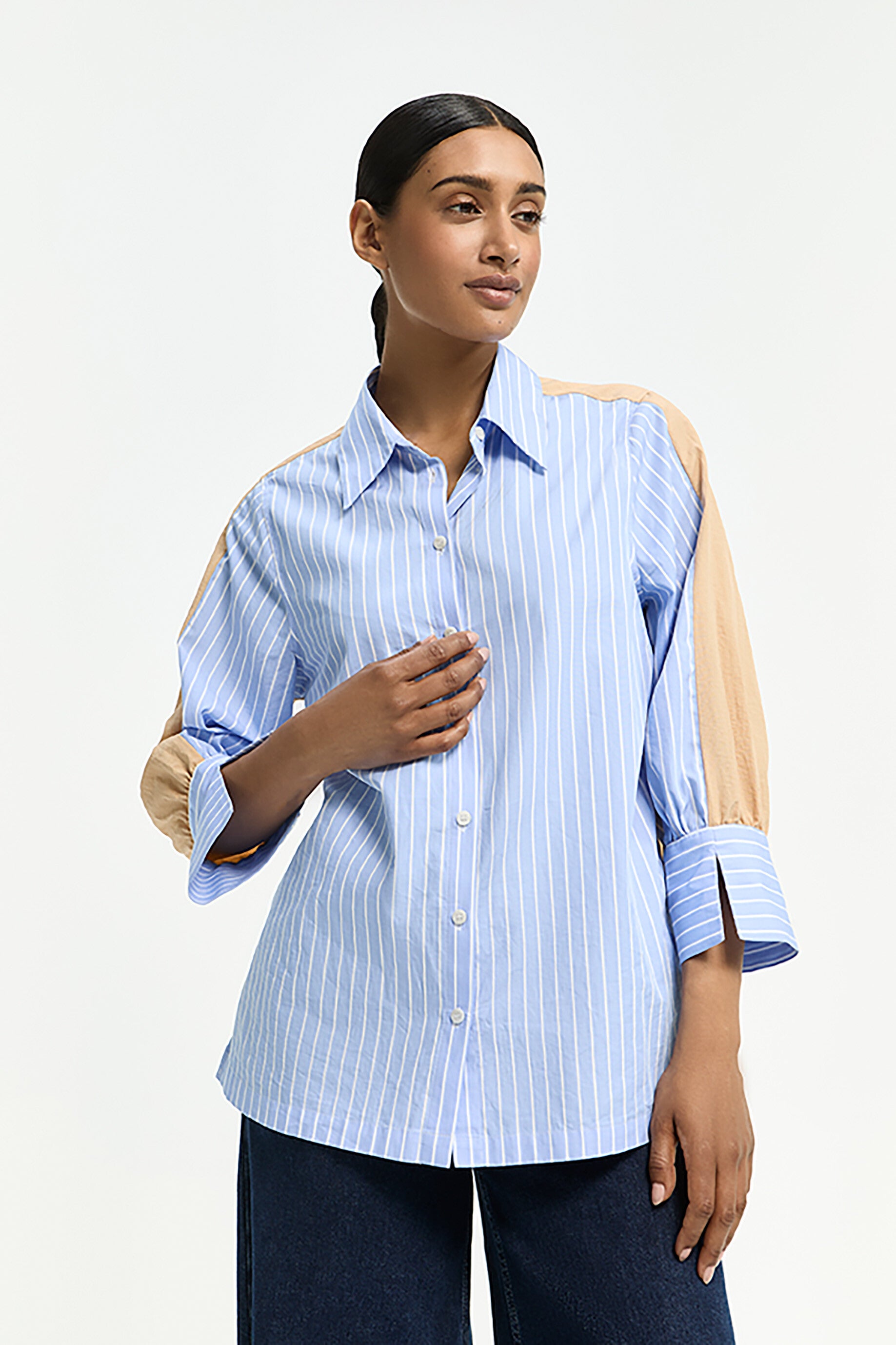 Bloes Hatriena spring sky - Xandres