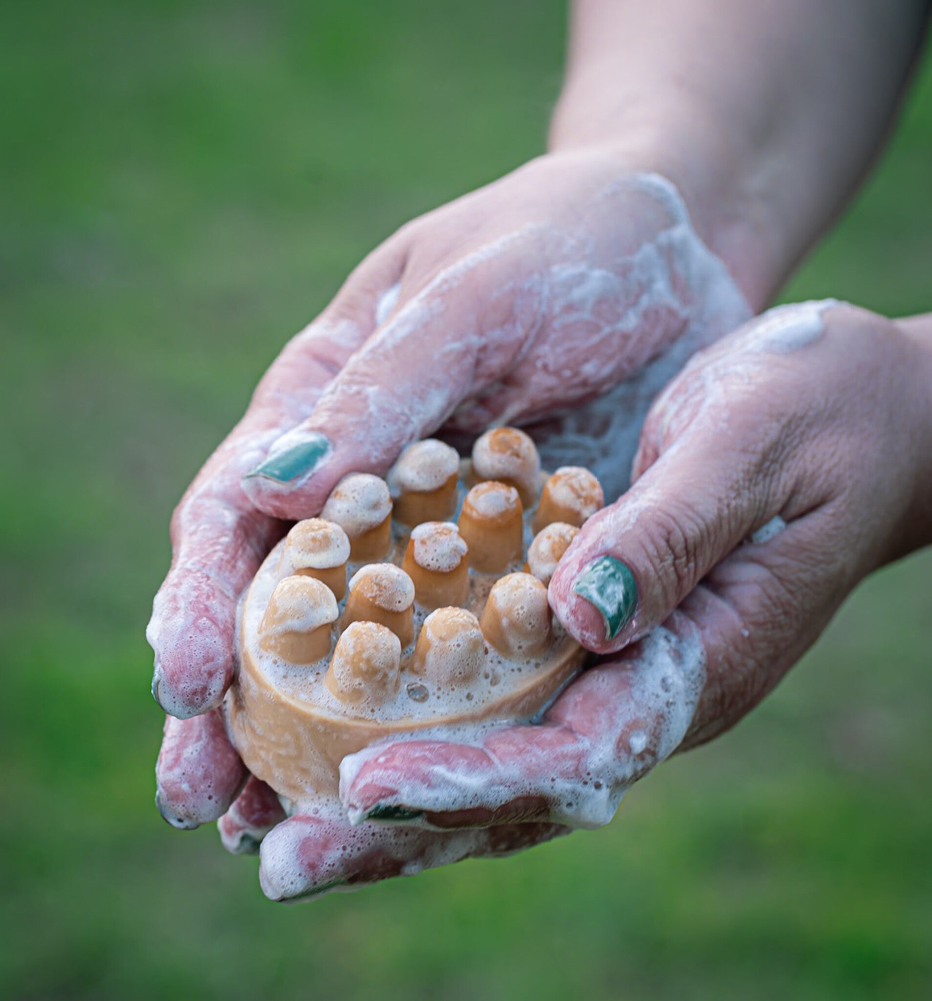 Golden Reset Massage Bar and Divine Blend