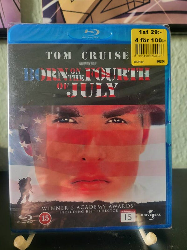 Born on the Fourth of July DVD