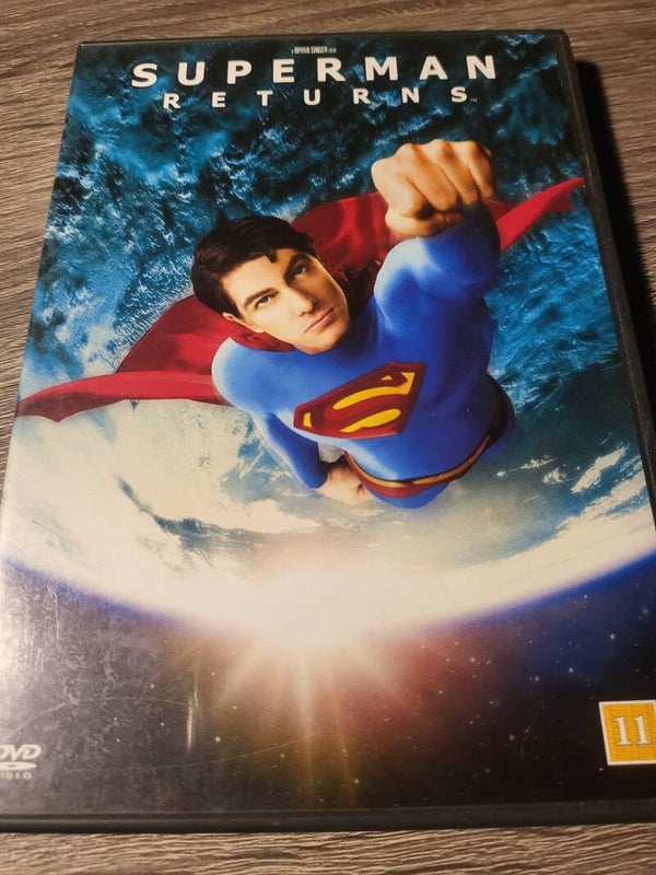 SUPERMAN RETURNS DVD