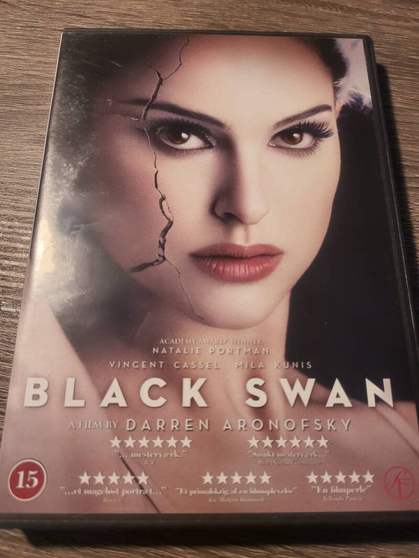 BLACK SWAN DVD