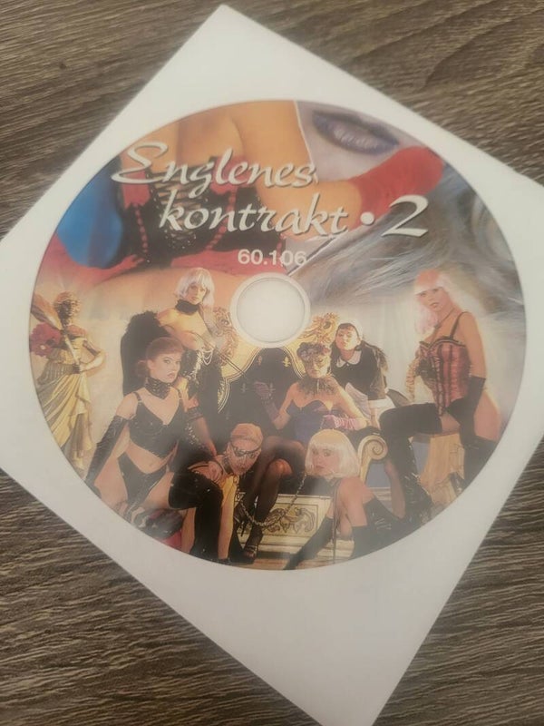 X DVD