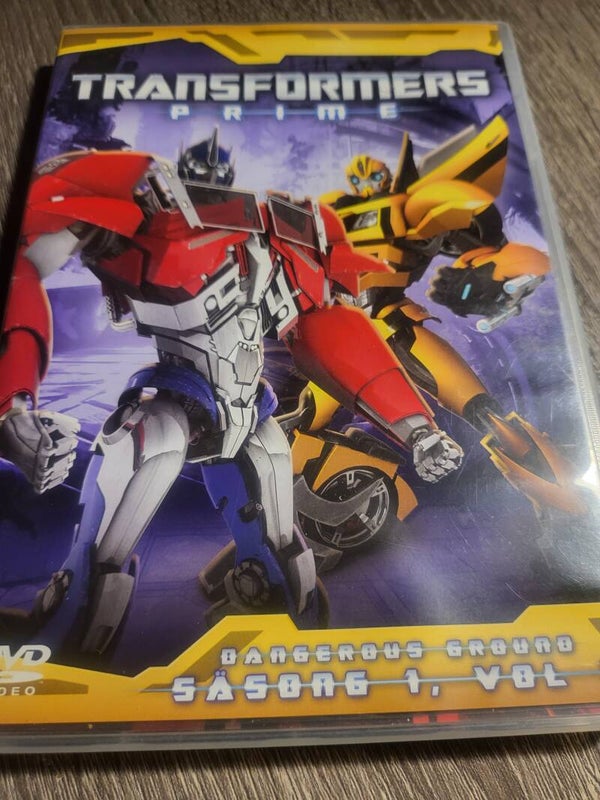 TRANSFORMERS  PRIME SASONG 1 DVD