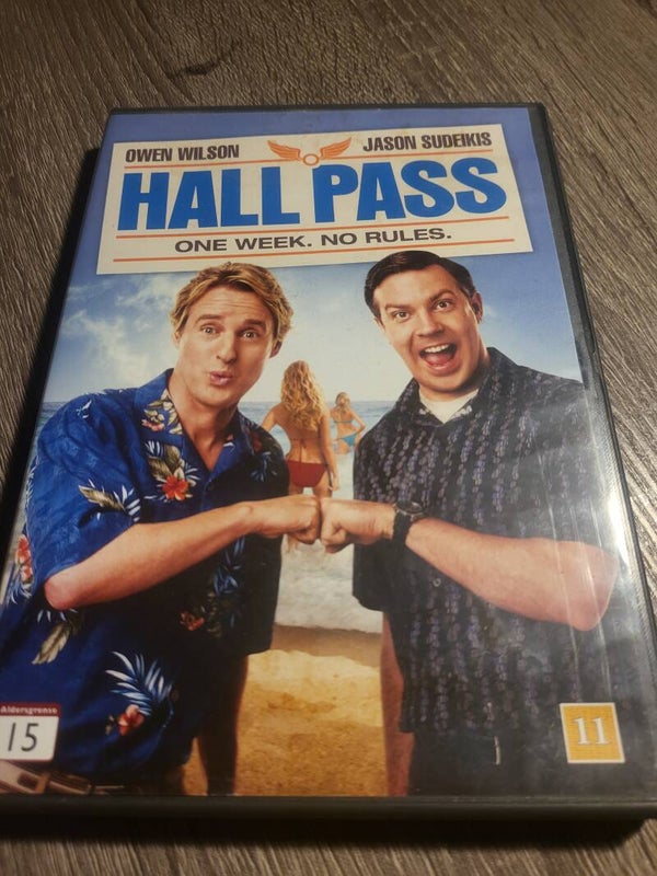 HALL PASS DVD