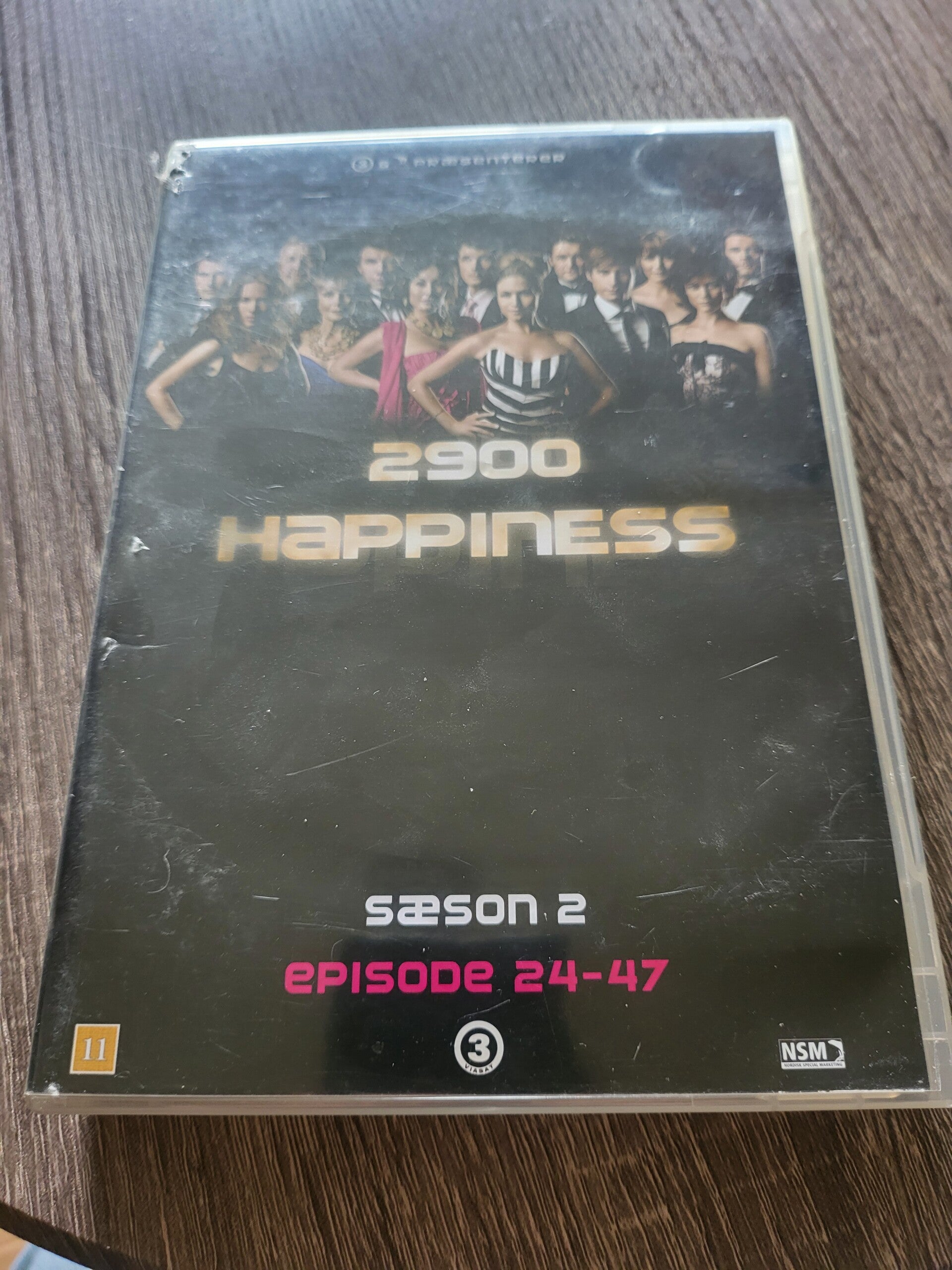 2900  A  HAPPINESS  sæson 2  episode 24-47 DVD