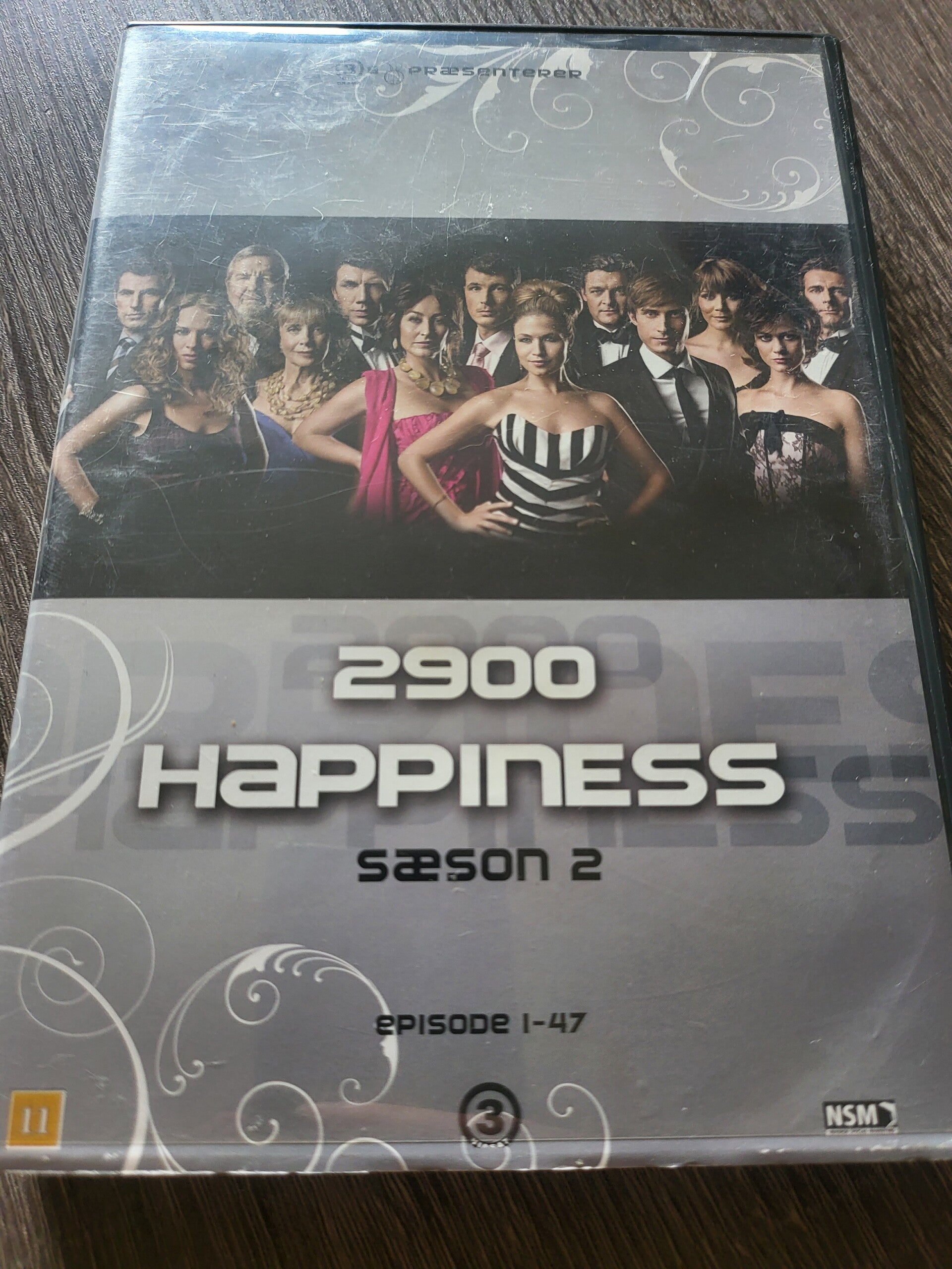 2900  HAPPINESS  sæson 2  EPISODE 1-47 DVD
