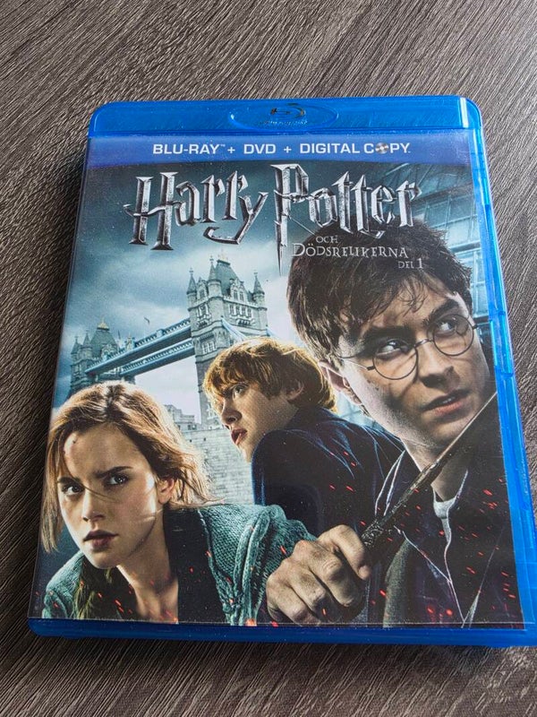 Harry Potter DÖDSRELIKERNA DEL 1 DVD