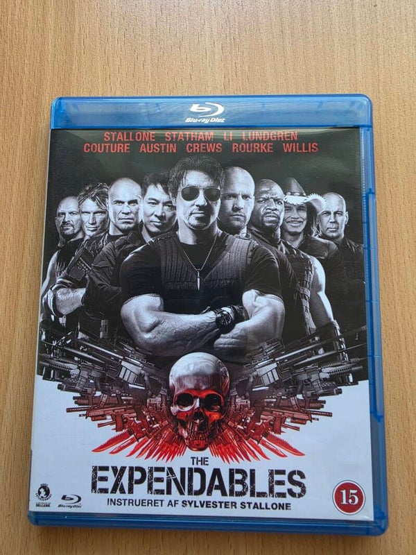 THE EXPENDABLES DVD