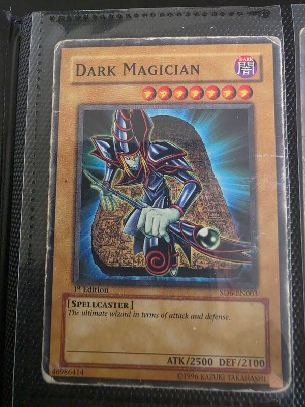 DARK MAGICIAN