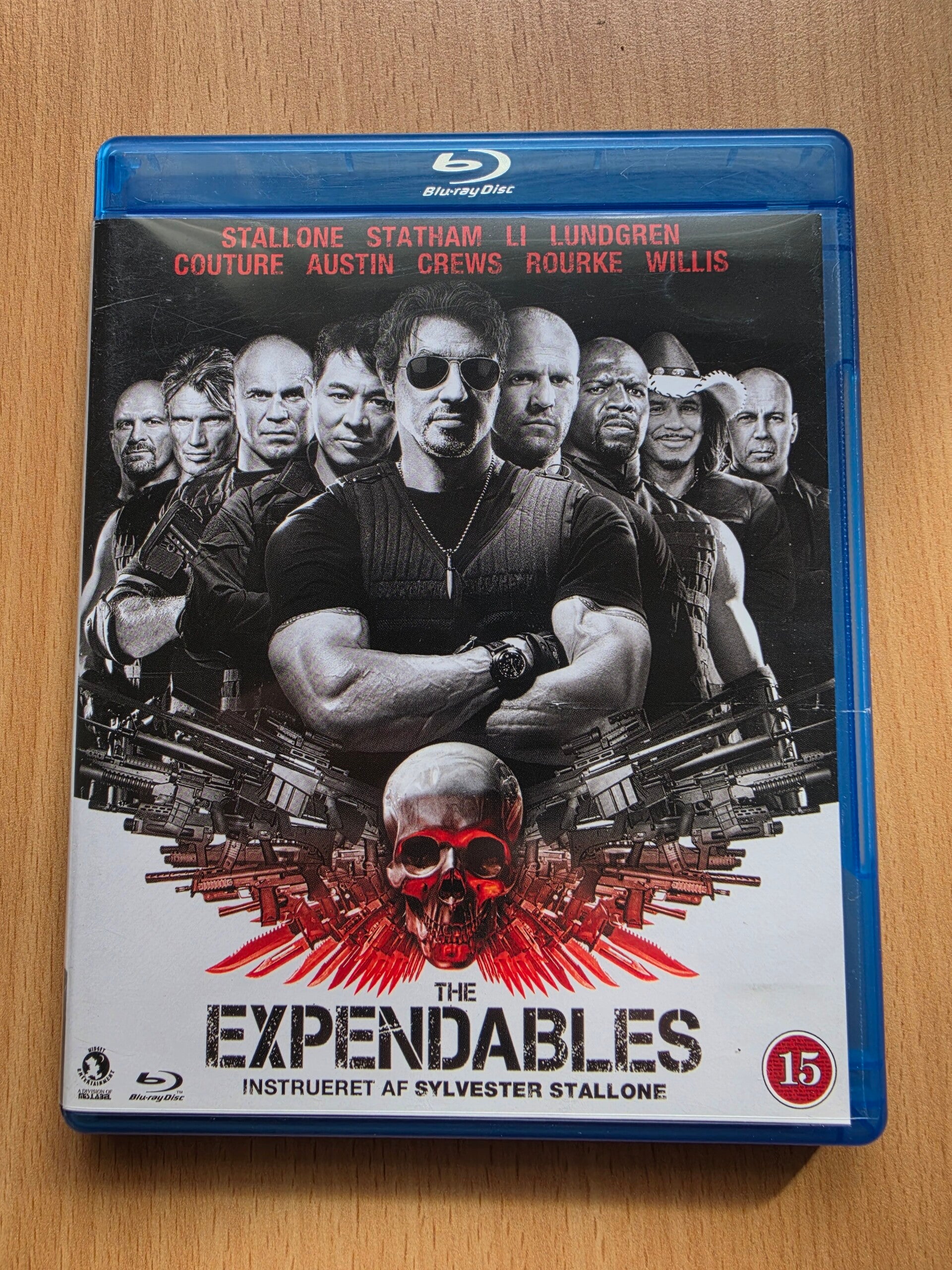 THE  EXPENDABLES DVD