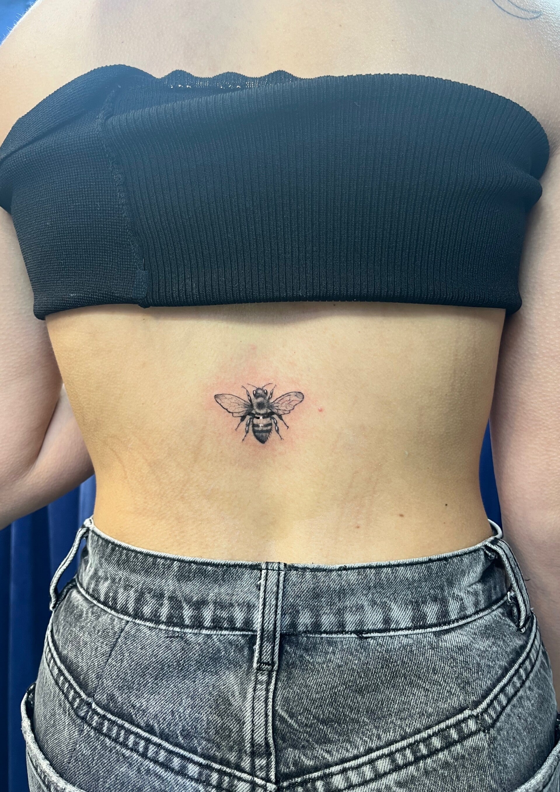 Bee tattoo Elmar tattoo