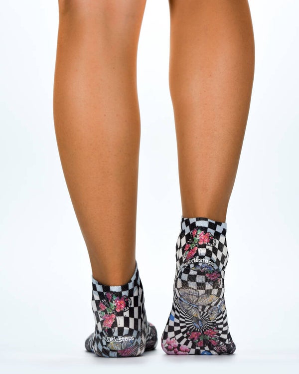 Women Sneaker Swirling Butterflies