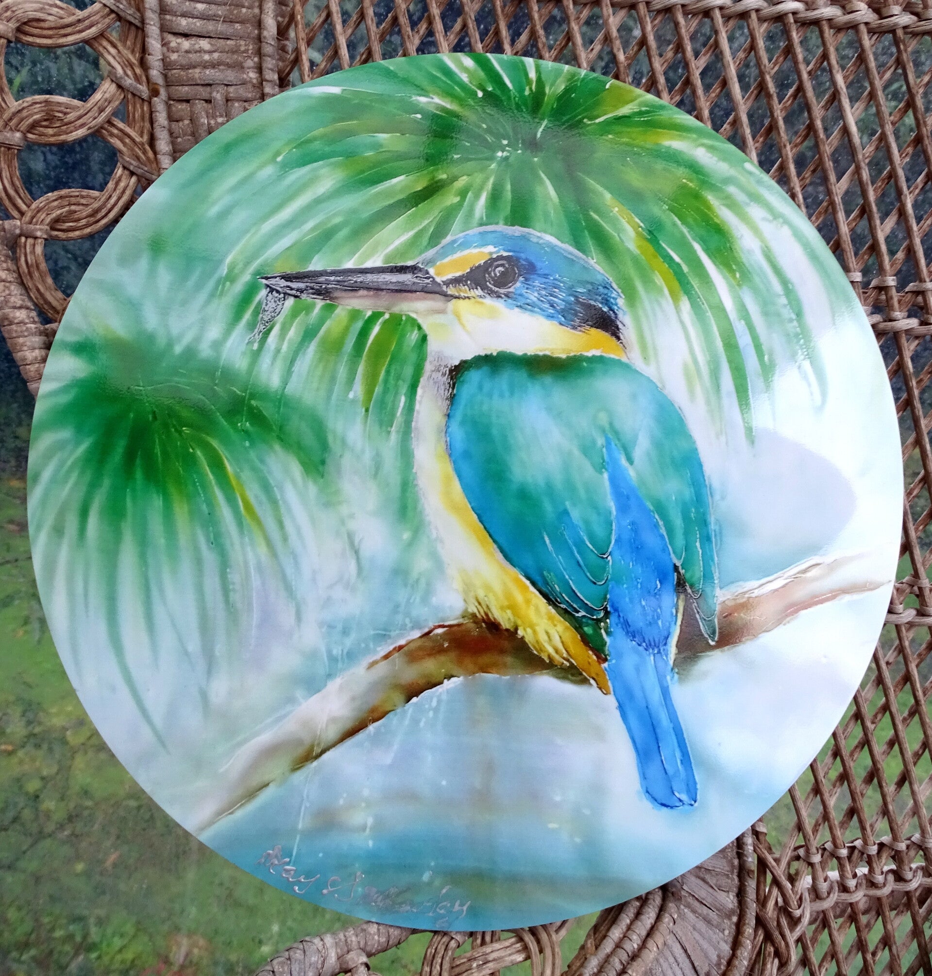 Kingfisher on Pond - Outdoor Circle Art Panel