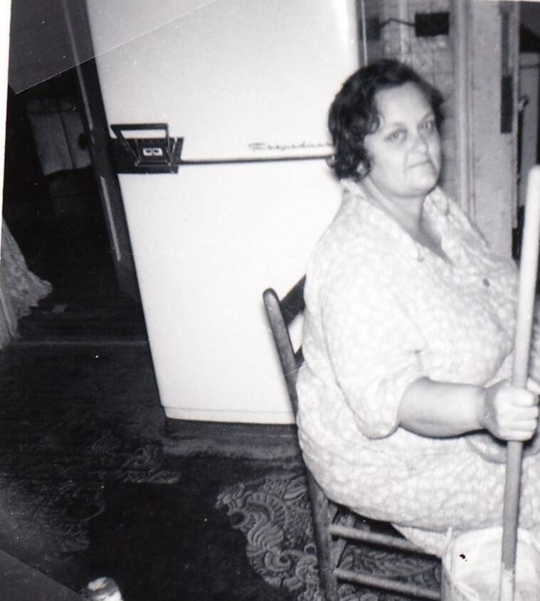 pauline-greer-lunsford-churning-butter-standard.jpg