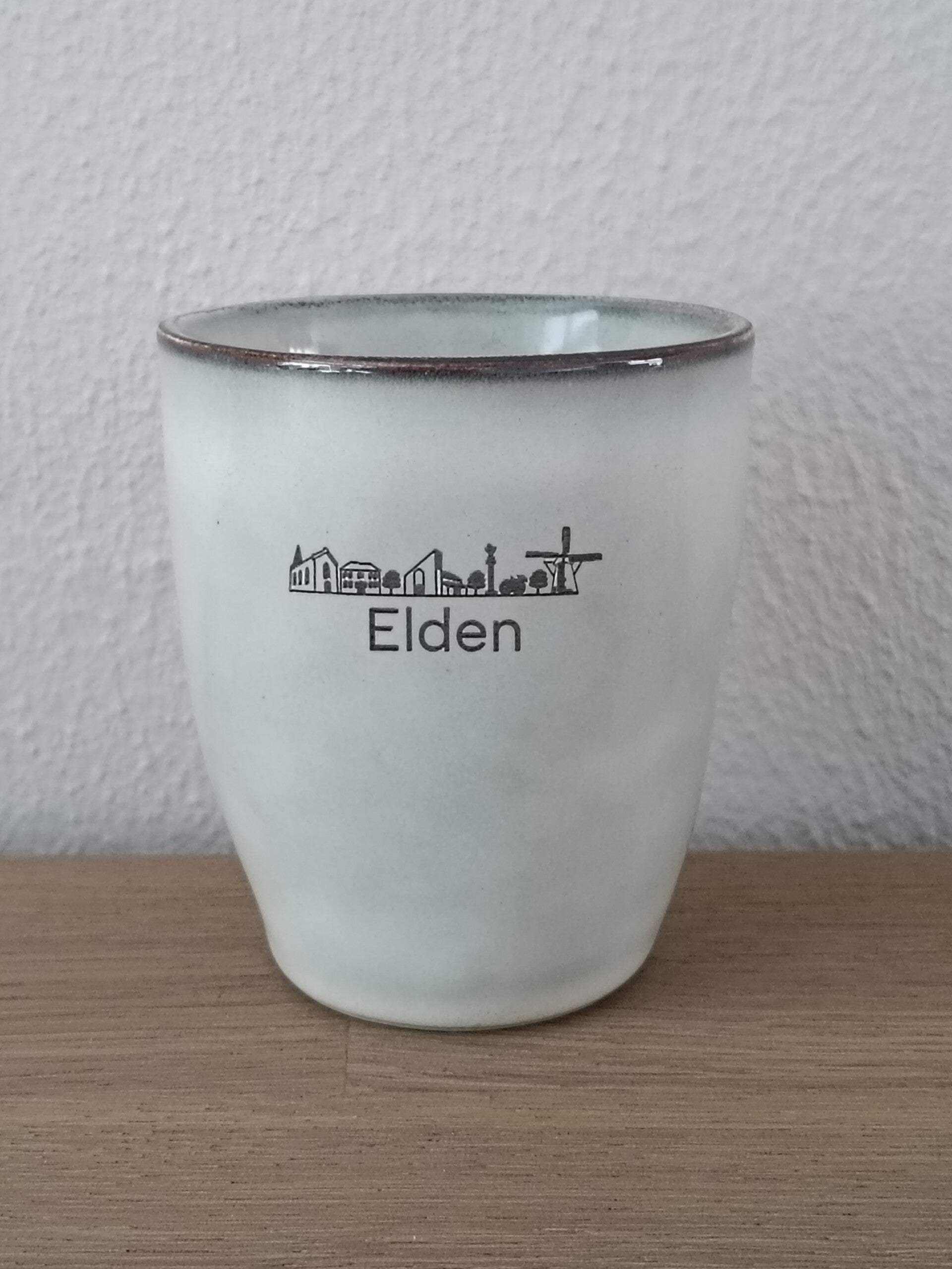 Beker skyline Elden