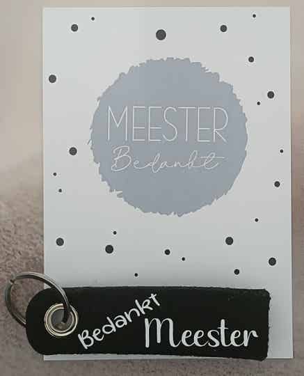 Wenskaart met sleutelhanger